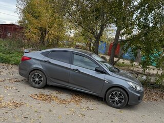 2013 Hyundai Solaris I, чёрный, 499000 рублей, вид 1