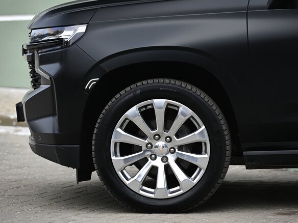 2022 Chevrolet Tahoe V, чёрный, 8500000 рублей - вид 6