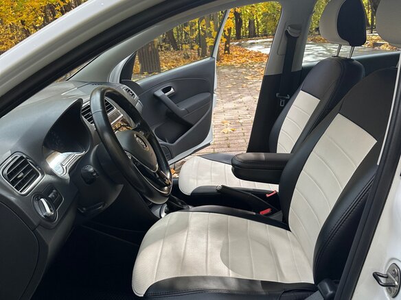 2018 Volkswagen Polo V Рестайлинг, белый - вид 12