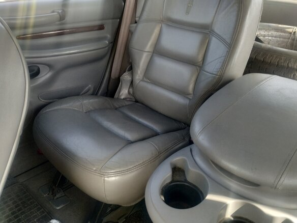 2001 Lincoln Navigator I, чёрный, 573818 рублей - вид 9