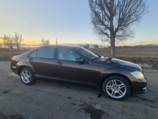 2009 Mercedes-Benz S-Класс 500 Long V (W221) Рестайлинг, коричневый, 1200000 рублей, вид 2