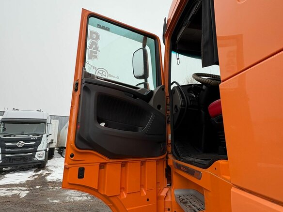 2020 DAF XF 105, оранжевый, 5951000 рублей - вид 12