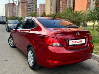 2015 Hyundai Solaris I Рестайлинг, красный, 1020000 рублей, вид 5
