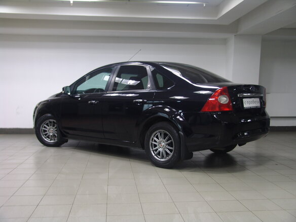 2008 Ford Focus II Рестайлинг, чёрный - вид 3