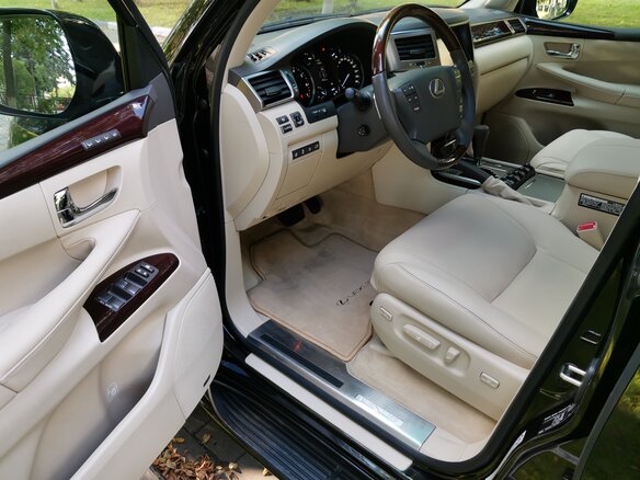 2013 Lexus LX 570 III Рестайлинг, чёрный - вид 10