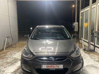 2013 Hyundai Solaris I, чёрный, 1150000 рублей, вид 4