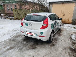 2016 Hyundai Solaris I Рестайлинг, белый, 970000 рублей, вид 4