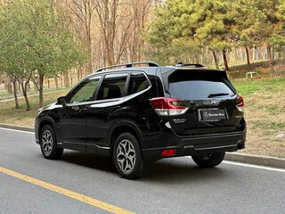 2021 Subaru Forester V, чёрный, 2537004 рублей, вид 4