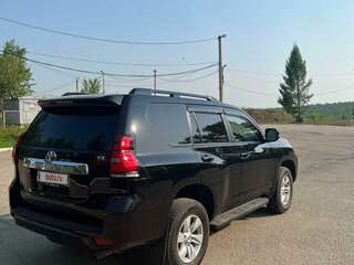 2022 Toyota Land Cruiser Prado 150 Series Рестайлинг 3, чёрный, 5250000 рублей, вид 4