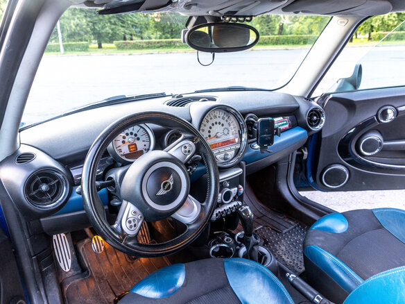 2007 Mini Hatch Cooper S II (R56), синий, 950000 рублей - вид 4