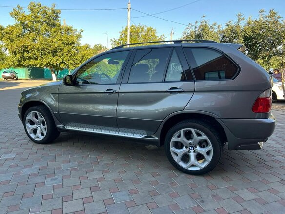 2005 BMW X5 4.4i I (E53) Рестайлинг, серый, 1490000 рублей - вид 5