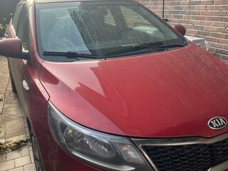 2017 Kia Rio III Рестайлинг, красный, 950000 рублей, вид 2