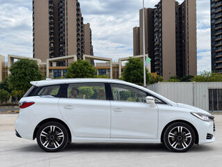 2020 BYD Song Max I, белый, 1290000 рублей, вид 4