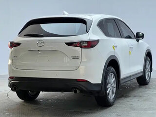 2023 Mazda CX-5 II Рестайлинг, белый, 2290000 рублей, вид 5