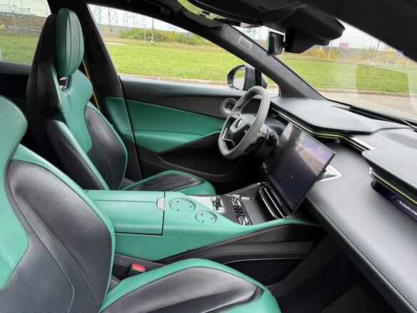 2023 Lotus Eletre R, чёрный, 11950000 рублей - вид 16