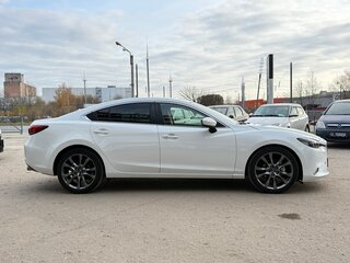 2016 Mazda 6 III (GJ) Рестайлинг, белый, 1730000 рублей, вид 5