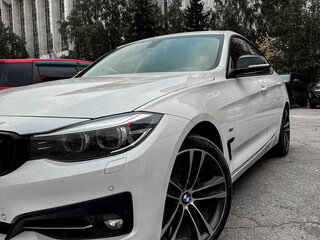 2017 BMW 3 серии Gran Turismo 320i xDrive VI (F3x) Рестайлинг, белый, 3300000 рублей, вид 1