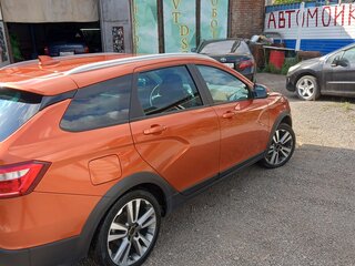 2019 Lada (ВАЗ) Vesta SW Cross I, оранжевый, 1300000 рублей, вид 3