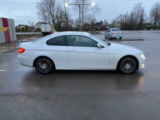 2012 BMW 3 серии 320i V (E90/E91/E92/E93) Рестайлинг, белый, 1550000 рублей, вид 5