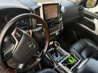 2015 Toyota Land Cruiser 200 Series Рестайлинг 2, чёрный, 5050000 рублей, вид 5