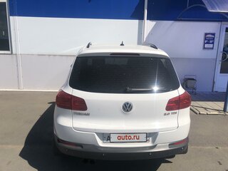 2012 Volkswagen Tiguan I Рестайлинг, белый, 1250000 рублей, вид 2