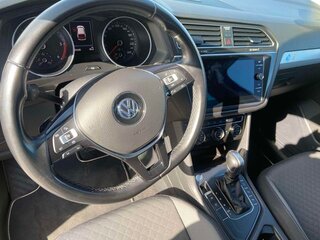2019 Volkswagen Tiguan II, чёрный, 2025000 рублей, вид 5