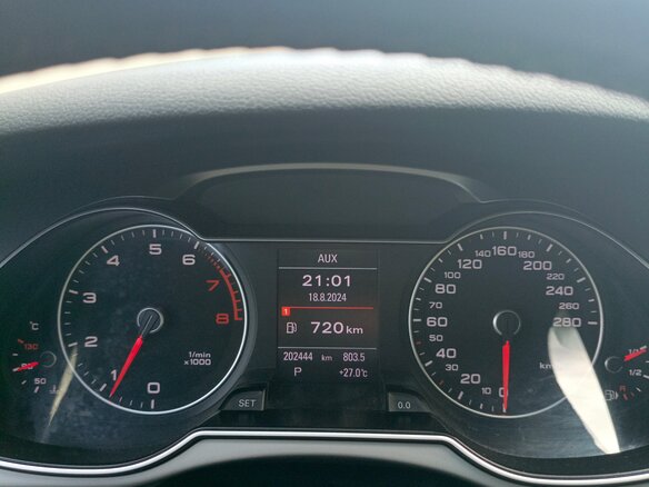 2012 Audi A4 IV (B8) Рестайлинг, белый, 1525000 рублей - вид 2