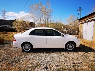 2002 Toyota Corolla IX (E120, E130), белый, 750000 рублей, вид 4