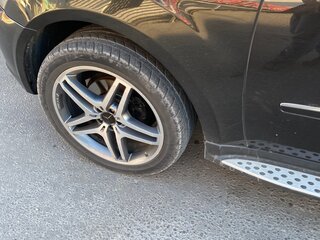 2008 Mercedes-Benz M-Класс 320 II (W164) Рестайлинг, коричневый, 1400000 рублей, вид 3
