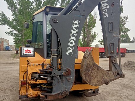 2007 Volvo BL, жёлтый, 3500000 рублей, вид 4