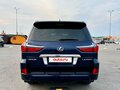 2017 Lexus LX 450d III Рестайлинг 2, синий, 6750000 рублей - вид 5
