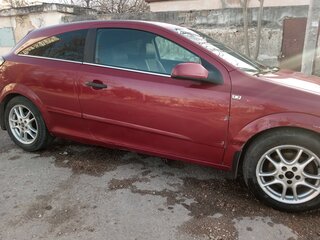 2008 Opel Astra GTC H Рестайлинг, красный, 460000 рублей, вид 5