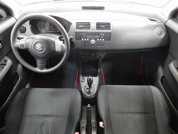 2007 Suzuki Swift AMT III, красный - вид 8