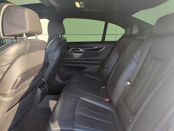 2019 BMW 7 серии 730d xDrive VI (G11/G12) Рестайлинг, серый, 5300000 рублей - вид 11