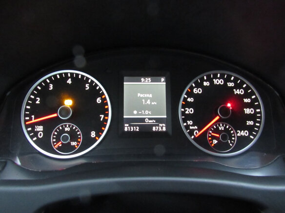 2012 Volkswagen Tiguan I Рестайлинг, чёрный - вид 11