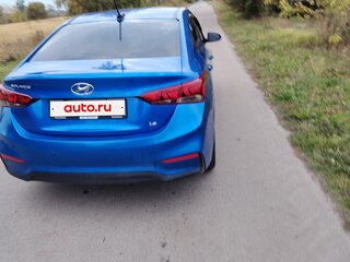 2017 Hyundai Solaris II, синий, 1160000 рублей, вид 5