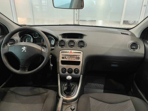 2012 Peugeot 308 I Рестайлинг, серый - вид 4