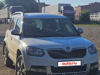 2015 Skoda Yeti I Рестайлинг, белый, 1350000 рублей, вид 1