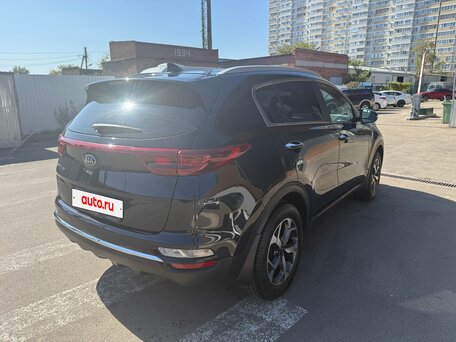 2021 Kia Sportage IV Рестайлинг, чёрный, 2750000 рублей, вид 5