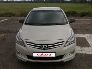 2015 Hyundai Solaris I Рестайлинг, бежевый, 925000 рублей, вид 3