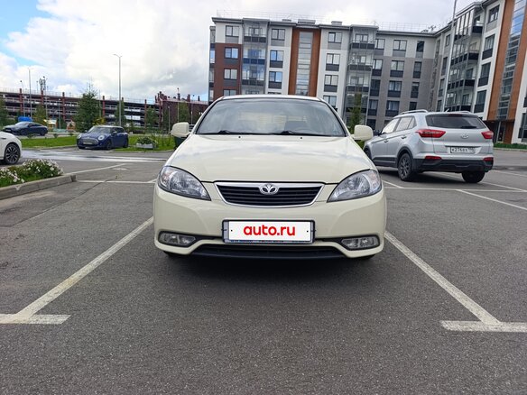 2014 Daewoo Gentra II, бежевый, 690000 рублей - вид 1