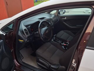2017 Kia Cerato III Рестайлинг (Classic), белый, 1150000 рублей, вид 4