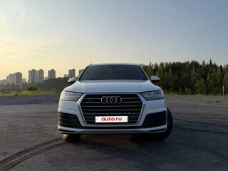 2016 Audi Q7 II (4M), белый, 3900000 рублей, вид 2