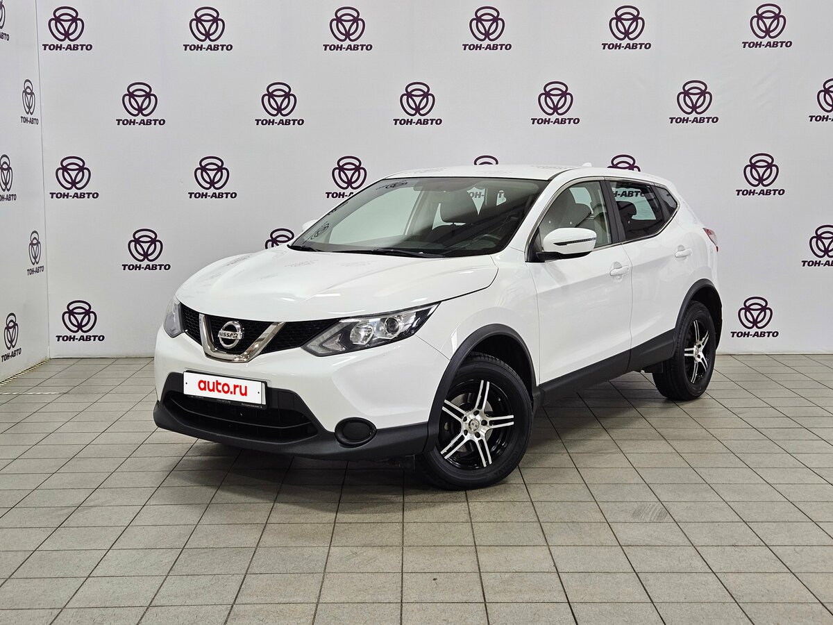 Открыть фотографии: Nissan Qashqai II