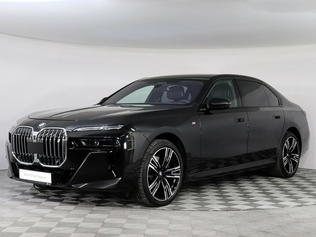Открыть фотографии: BMW 7 серии VII (G70)