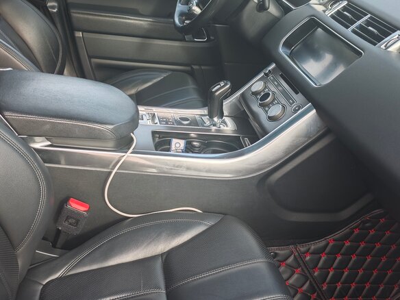 2017 Land Rover Range Rover Sport II, серый, 3100000 рублей - вид 7