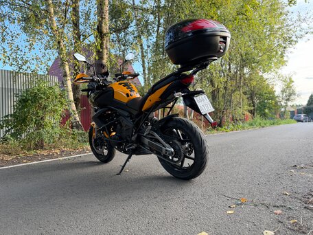 2012 Kawasaki Versys 650, жёлтый, 590000 рублей, вид 5