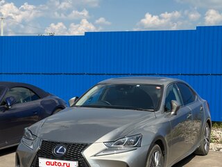 2017 Lexus IS 300h III Рестайлинг, серебристый, 2480000 рублей, вид 1