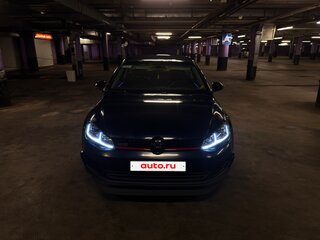 2013 Volkswagen Golf VII, синий, 950000 рублей, вид 3