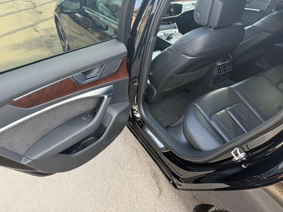 2019 Audi A6 50 TDI V (C8), чёрный, 4100000 рублей - вид 22
